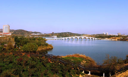 �������h(yu��n),���ҹ�������ʮ����������h(yu��n)�аl(f��)���˷��츲�ص�׃������ǰ������ƽ���S��·׃���ˬF(xi��n)�ڌ����İ��ʹ�·���s�݅�����ˮ��׃�����������e�ʘ��Ĺ��@������Ԕ��(x��)�������C(j��)е2 �����h(yu��n) Ͷ�� 