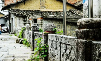 �e�ݹ��(zh��n)�����ƾõĚvʷ�����˹��e�ݳ������Ļ����N(y��n)�������S���Ěvʷ���ľ��^���C�����eꖚvʷ���ľ��^�ľ��A����Ԕ��(x��)������CZYYW ���eꖿh�e�ݹ��(zh��n) Ͷ�� 